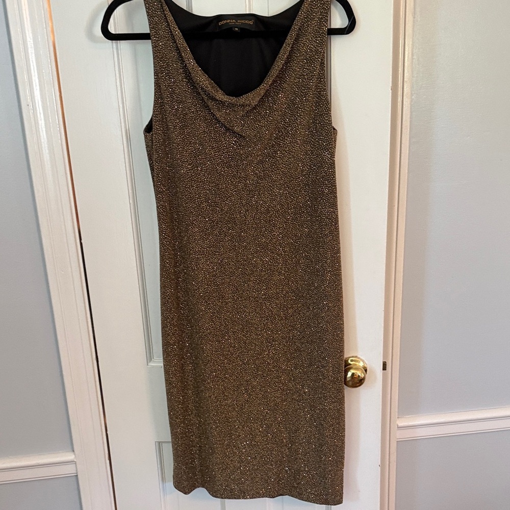 Donna Ricco Shimmering Gold Sleeveless Midi Dress
